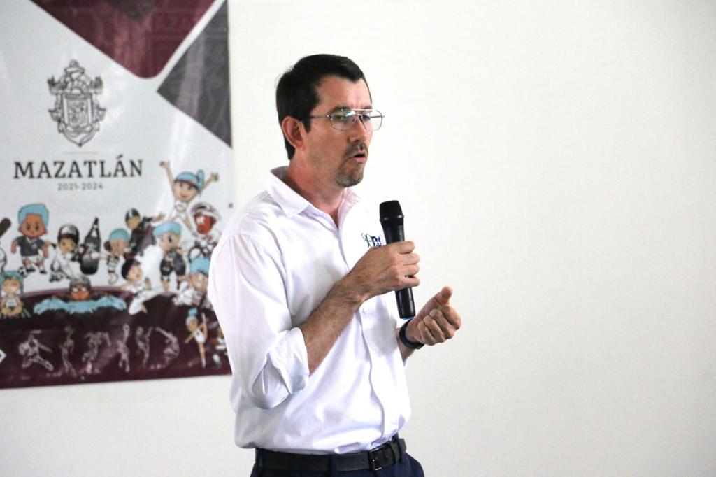 Capacita CEDH a servidores públicos del Gobierno Municipal de Mazatlán.