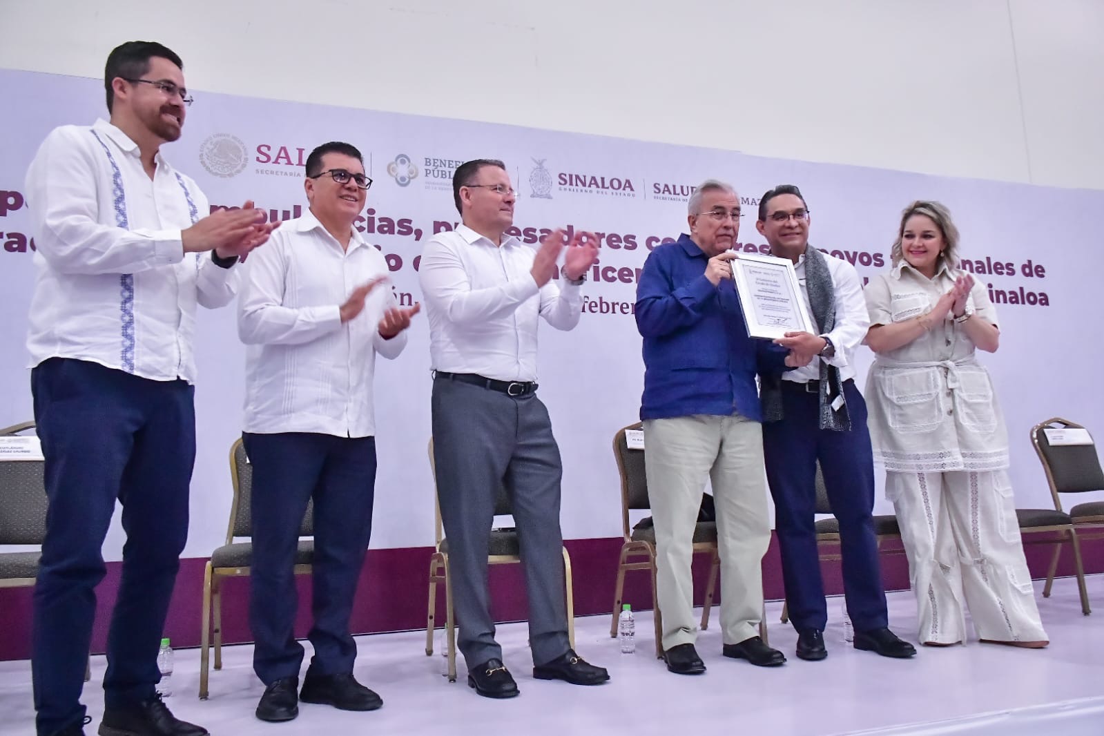 ¡Beneficencia Pública realiza entrega recepción de apoyos en Mazatlán!